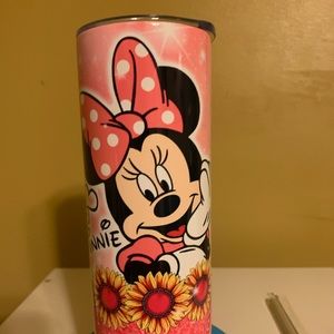 New 20oz Minnie tumbler